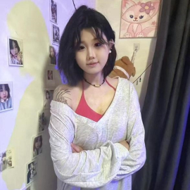 大胸纹身妹妹
