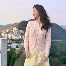 医美轻熟女