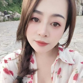 花都大奶小桃